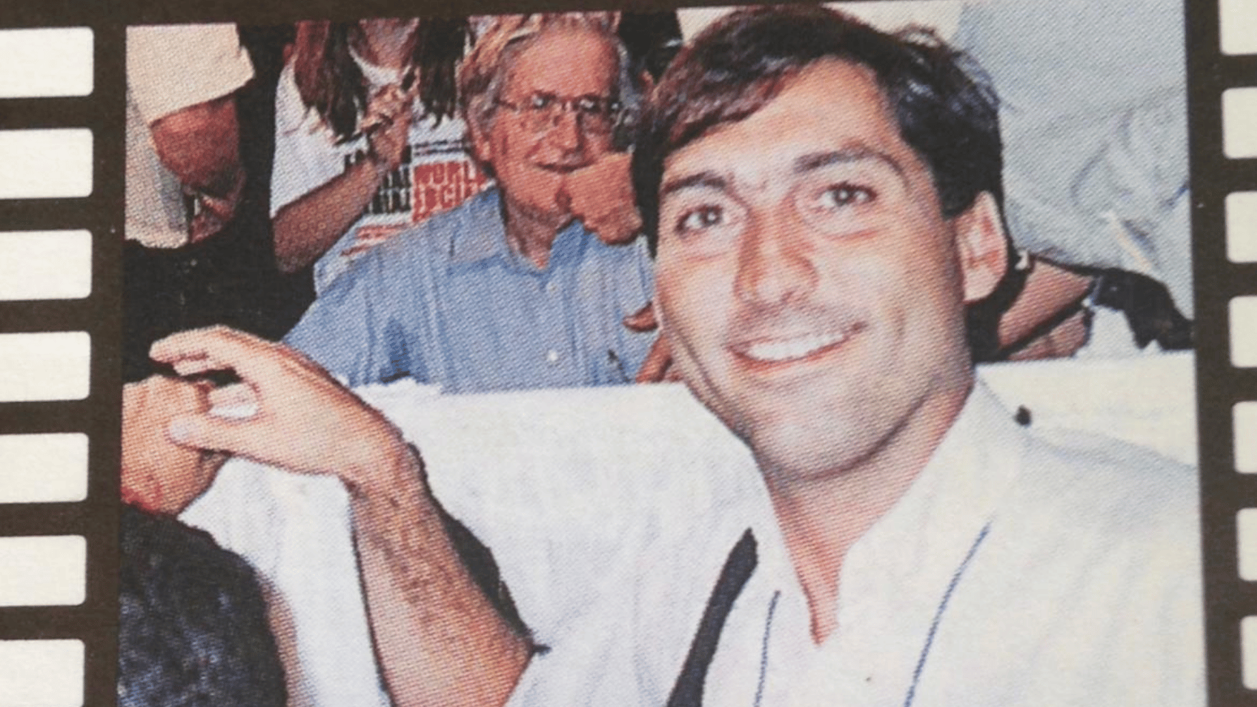 Histórico com o maior professor da atualidade e fundador da Linguística, Noam Chomsky