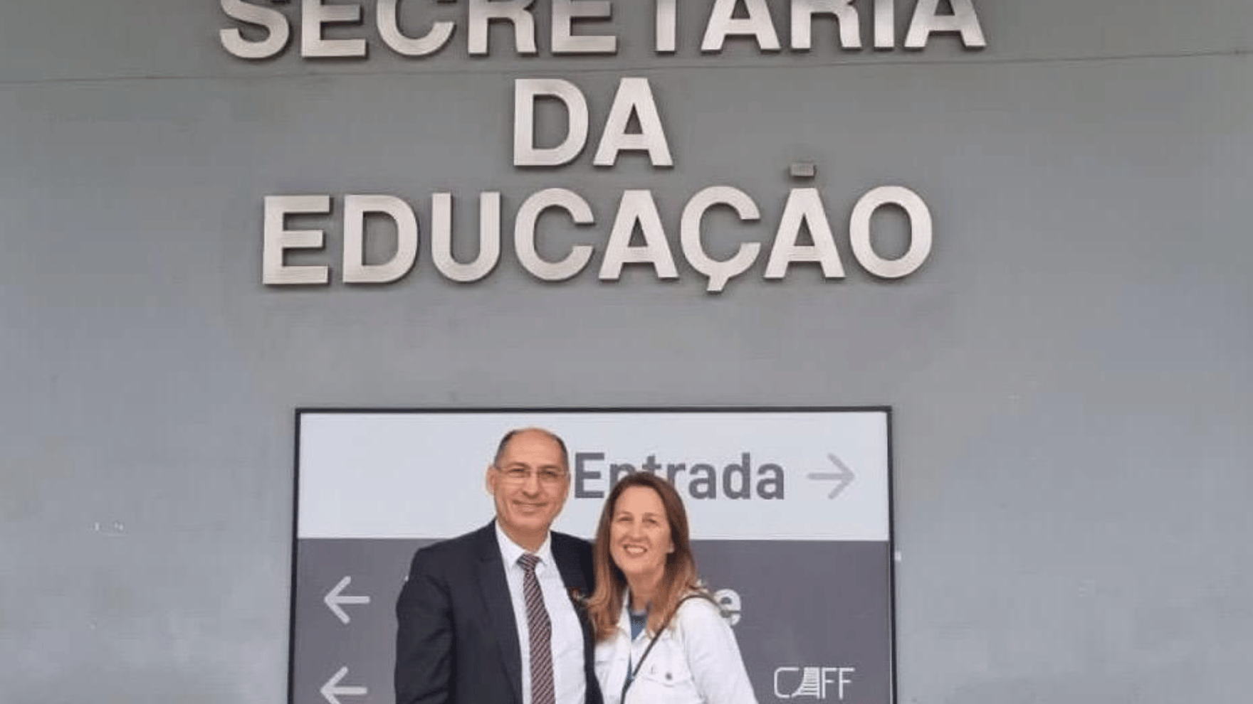 Na Secretaria, com a diretora da Organização dos Estados Ibero-americanos